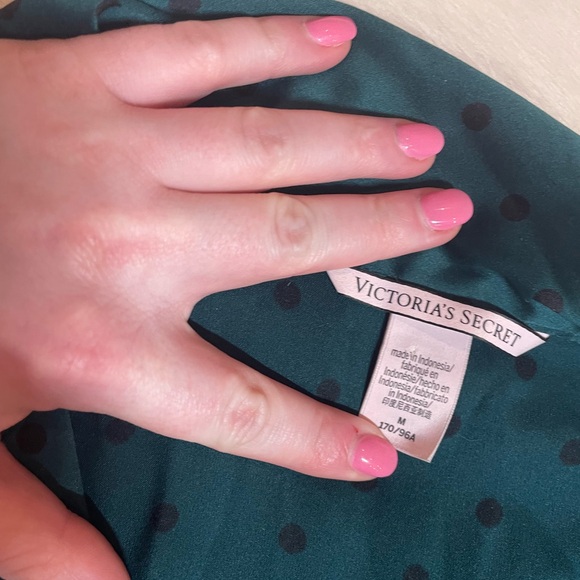 Black Ivy Green Dot Satin Short Pajama set - Picture 8 of 9